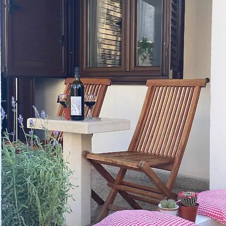 Guest House Kamelija Budva Exterior photo